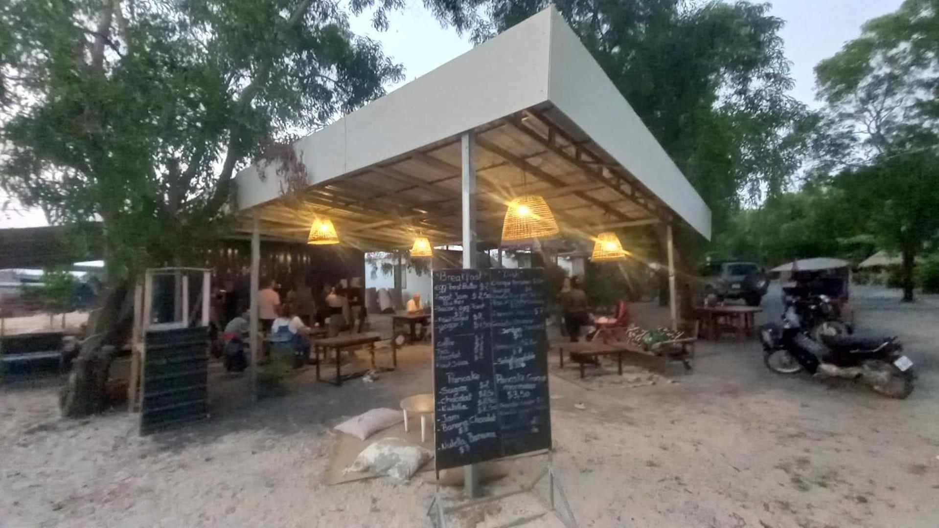 La Plage De Kampot By Lee & Hap Guest House Exterior foto