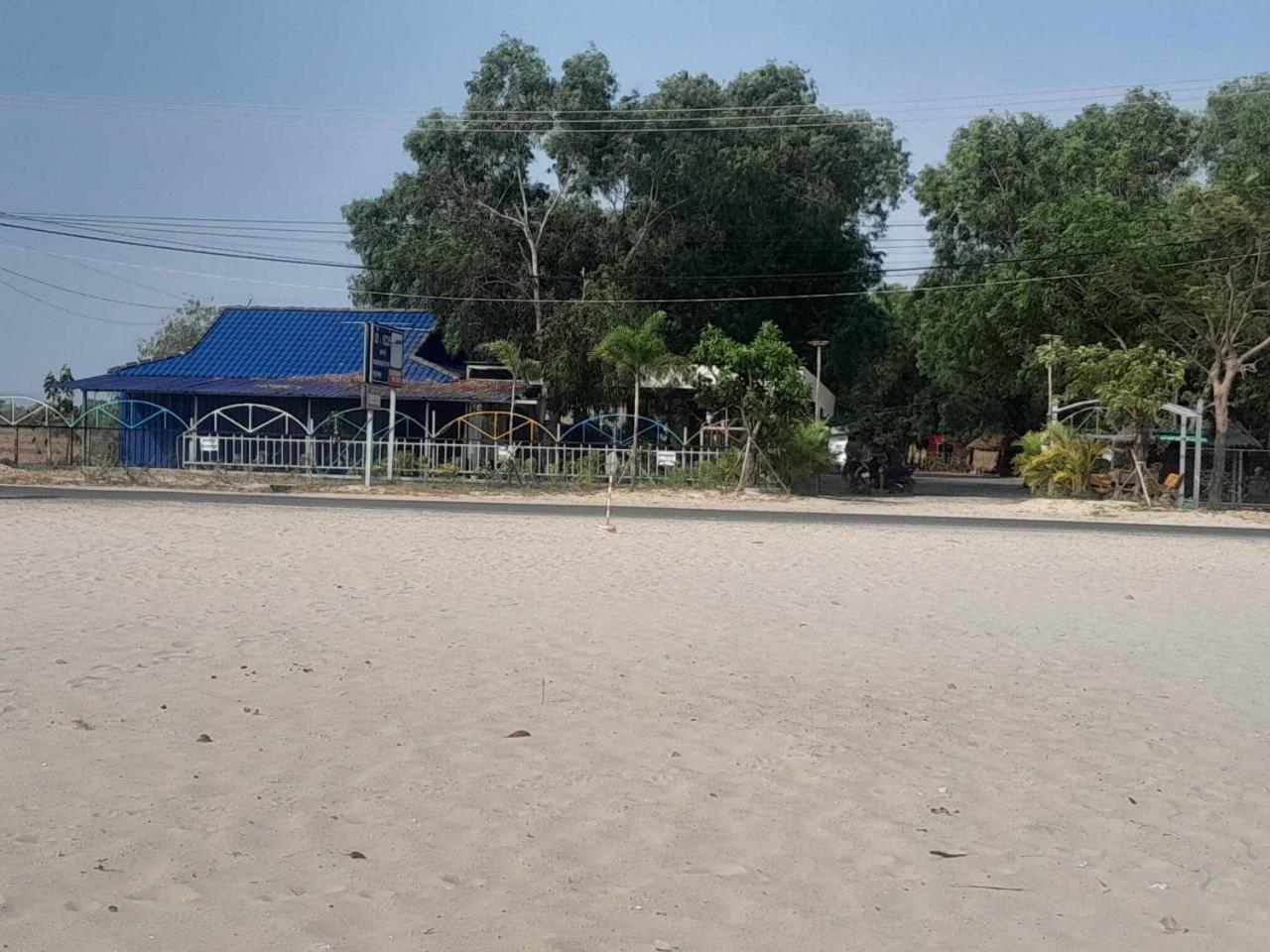 La Plage De Kampot By Lee & Hap Guest House Exterior foto